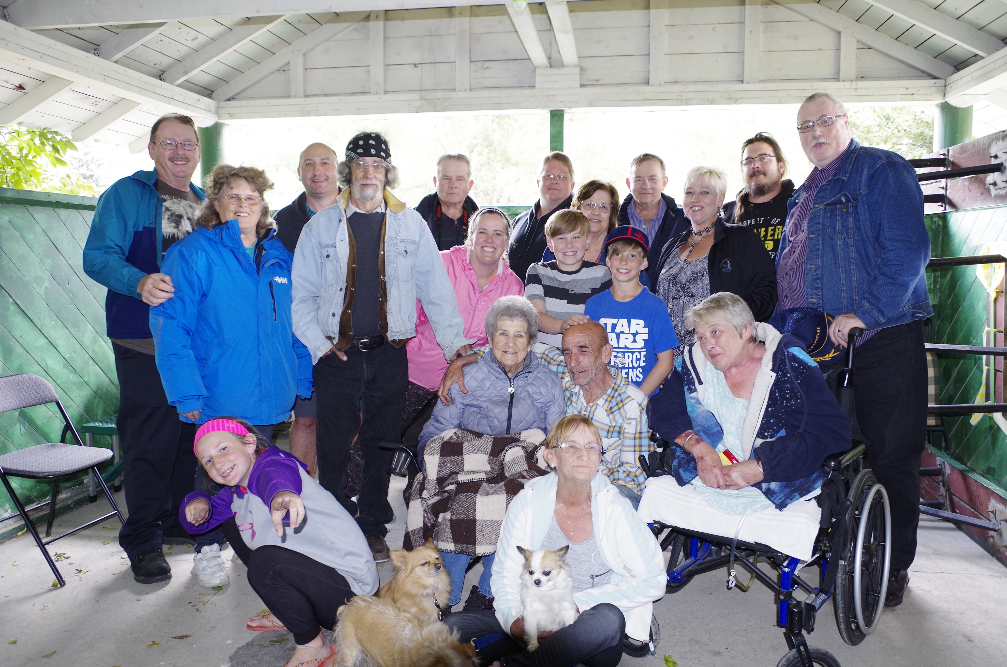 Photo 1 of Darrel "Lucy" Leslie Siray